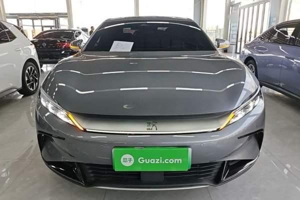 BYD Han 2024, 72000 км, за 19573 USD