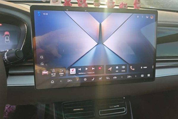 BYD Han 2024, 15500 км, за 18817 USD - фото 16
