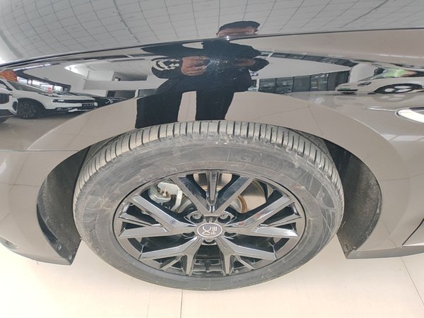 BYD Han 2024, 39000 км, за 17765 USD - фото 8
