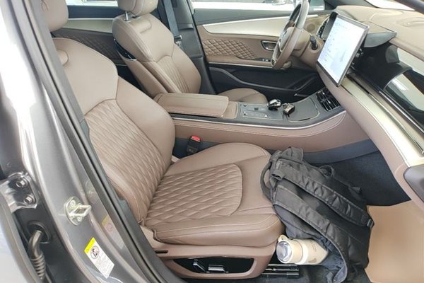 BYD Han 2024, 56500 км, за 17087 USD