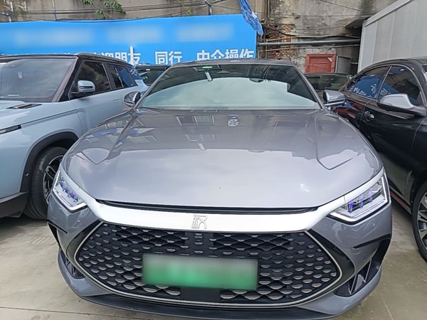 BYD Han 2024, 65900 км, за 18462 USD