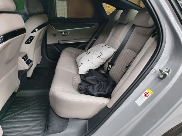 BYD Han 2025, 12800 км, за 23487 USD - фото 18