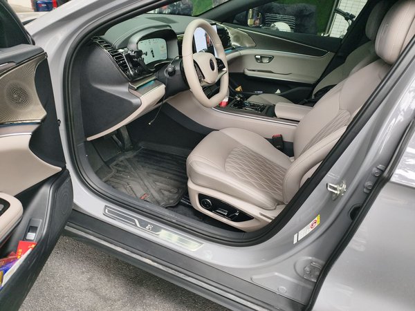 BYD Han 2025, 12800 км, за 23487 USD - фото 17