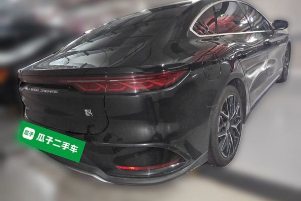 BYD Han 2025, 23000 км, за 18679 USD