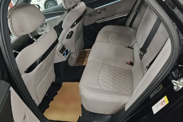 BYD Han 2025, 3400 км, за 23752 USD - фото 25