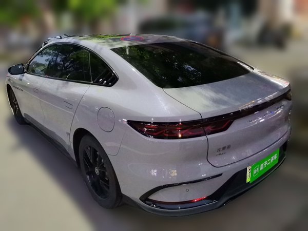 BYD Han 2025, 40000 км, за 17151 USD