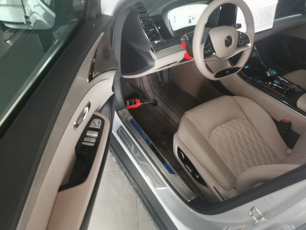 BYD Han 2025, 14800 км, за 20910 USD - фото 19