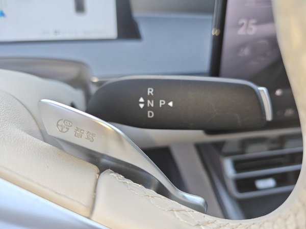 BYD Han L 2025, 31500 км, за 27235 USD - фото 15
