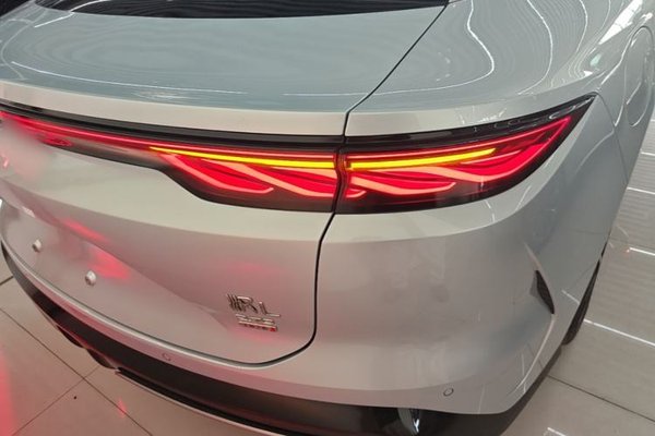 BYD Han L 2025, 14800 км, за 30043 USD - фото 9