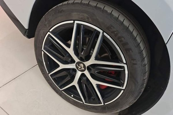 BYD Han L 2025, 14800 км, за 30043 USD - фото 11