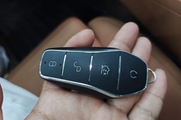 BYD Han L 2025, 14800 км, за 30043 USD - фото 23