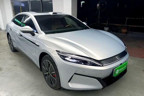 BYD Han L 2025, 44900 км, за 27753 USD