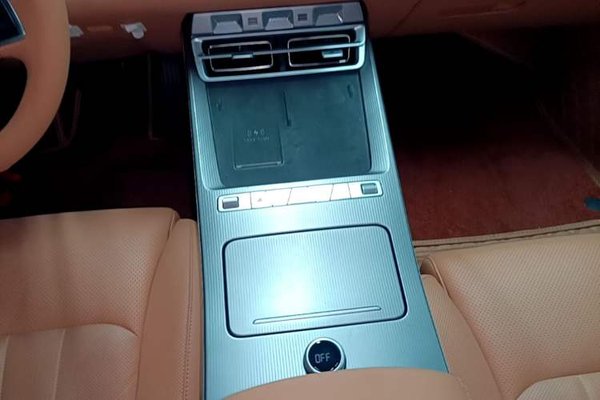 BYD Han L 2025, 44900 км, за 27753 USD - фото 23