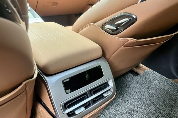 BYD Han L 2025, 44900 км, за 27753 USD - фото 33