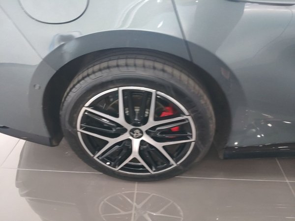 BYD Han L 2025, 4200 км, за 28053 USD - фото 10