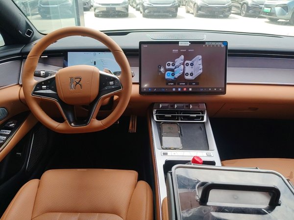 BYD Han L 2025, 6300 км, за 28023 USD - фото 13