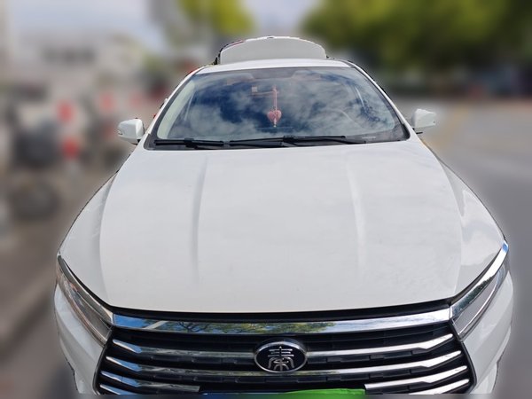BYD Qin 2019, 71000 км, за 4175 USD