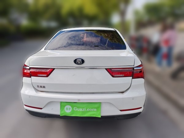 BYD Qin 2019, 71100 км, за 6056 USD
