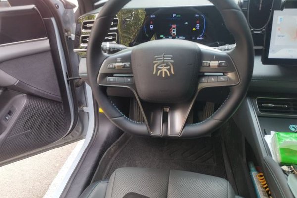 BYD Qin L 2024, 23400 км, за 11622 USD - фото 7