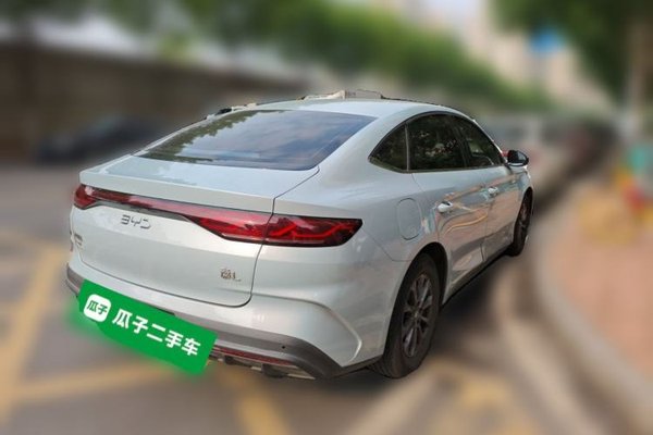 BYD Qin L 2024, 31300 км, за 10427 USD