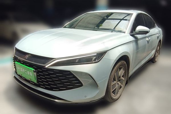 BYD Qin L · 2024 год