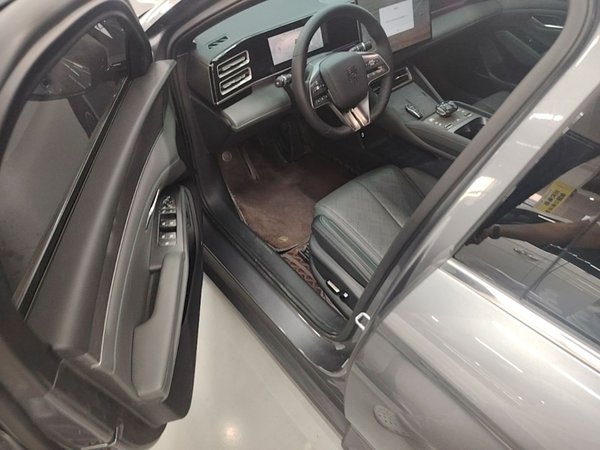 BYD Qin L 2024, 36600 км, за 13278 USD - фото 19