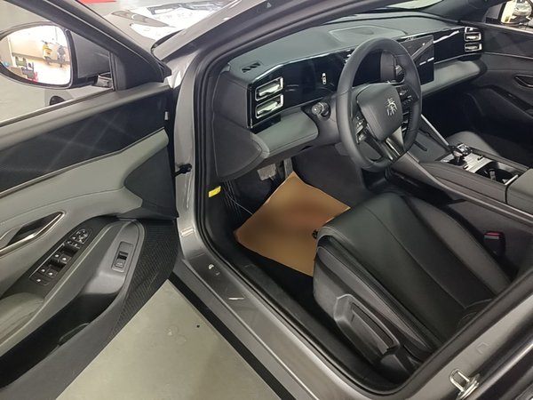 BYD Qin L 2024, 6400 км, за 10471 USD - фото 19