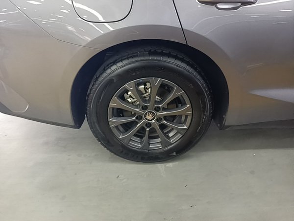 BYD Qin L 2024, 6400 км, за 10471 USD - фото 9