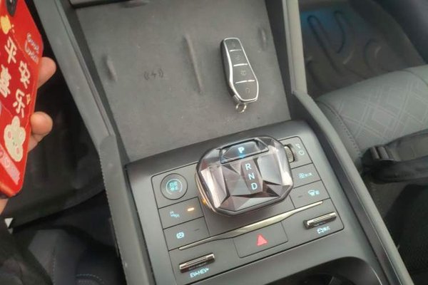 BYD Qin L 2024, 9700 км, за 14513 USD - фото 16