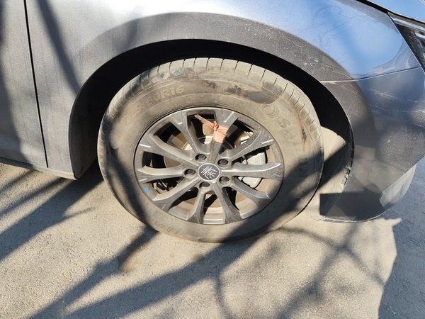 BYD Qin L 2024, 53900 км, за 9952 USD