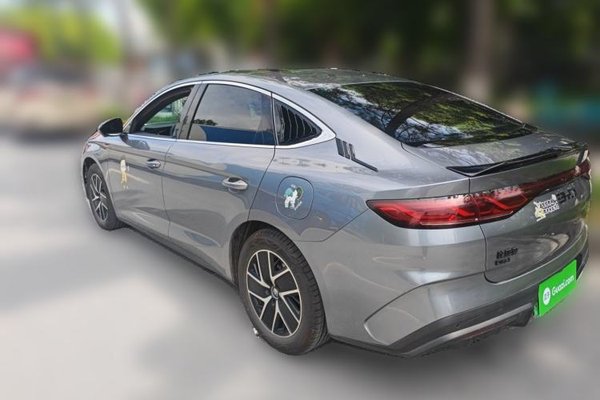 BYD Qin L 2024, 65100 км, за 12569 USD