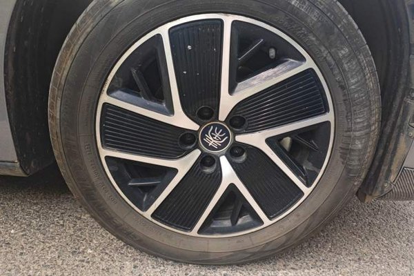 BYD Qin L 2024, 65100 км, за 12569 USD - фото 8