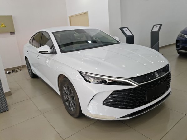 BYD Qin L 2024, 19600 км, за 11729 USD