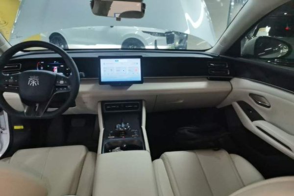 BYD Qin L 2024, 2800 км, за 11032 USD - фото 16