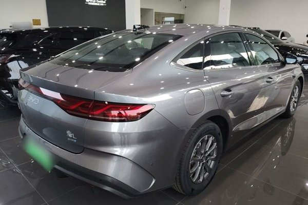 BYD Qin L 2025, 5000 км, за 12454 USD - фото 7