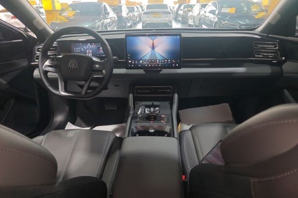 BYD Qin L 2025, 5300 км, за 14673 USD - фото 13