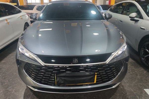 BYD Qin L 2025, 5300 км, за 14673 USD