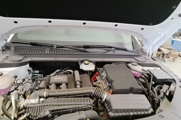 BYD Qin L 2025, 1300 км, за 15146 USD - фото 24
