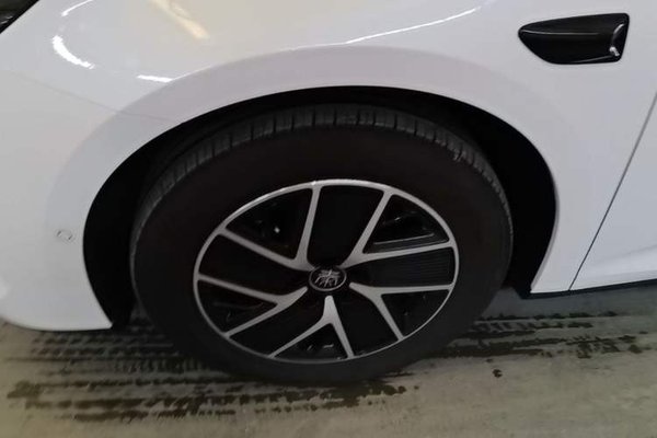 BYD Qin L 2025, 1300 км, за 15146 USD - фото 10