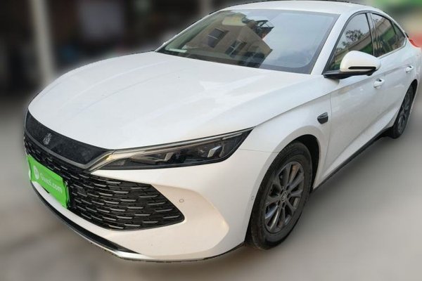 BYD Qin L · 2025 год
