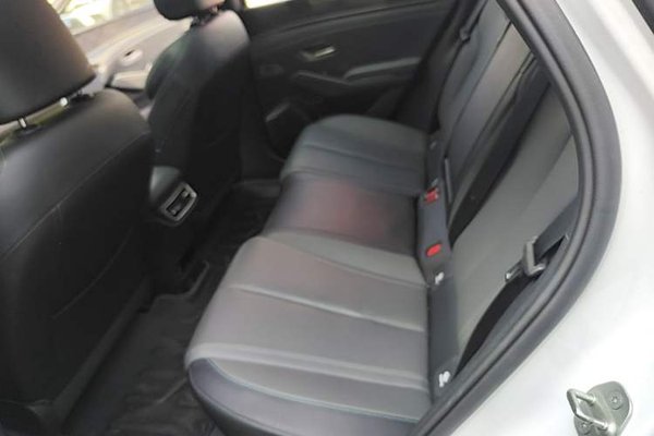 BYD Qin L 2025, 8800 км, за 15203 USD - фото 20