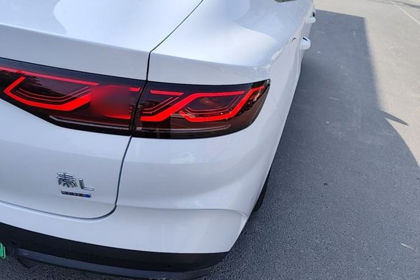 BYD Qin L 2025, 8800 км, за 15203 USD - фото 7