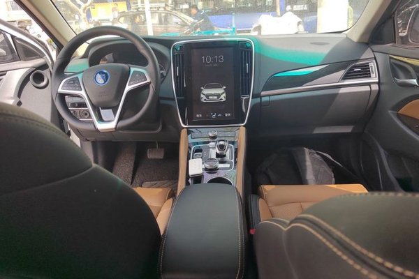 BYD Qin New Energy 2018, 55900 км, за 6172 USD - фото 12