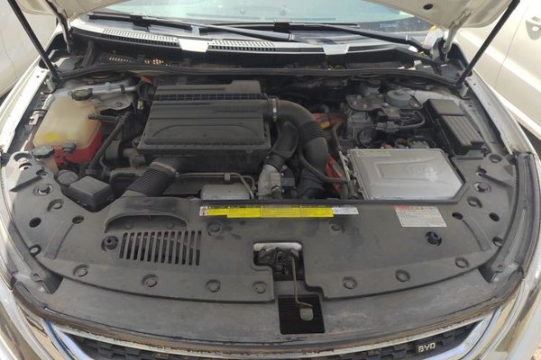 BYD Qin New Energy 2018, 55900 км, за 6172 USD - фото 24
