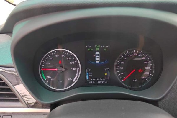 BYD Qin New Energy 2018, 55900 км, за 6172 USD - фото 14