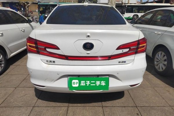 BYD Qin New Energy 2018, 55900 км, за 6172 USD