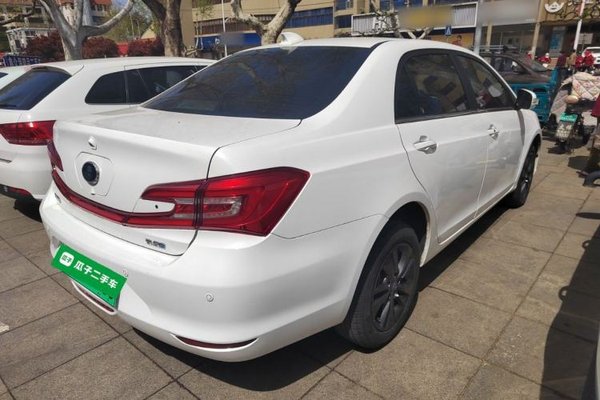BYD Qin New Energy 2018, 55900 км, за 6172 USD - фото 6