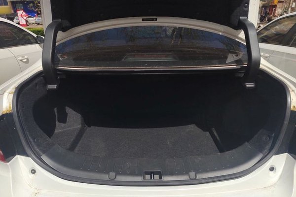 BYD Qin New Energy 2018, 55900 км, за 6172 USD - фото 22
