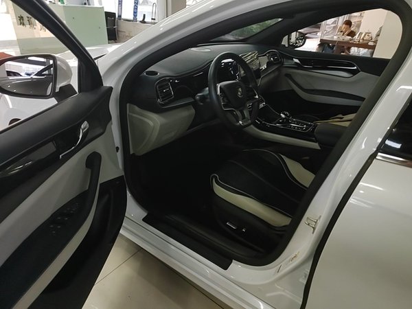 BYD Qin PLUS 2021, 75500 км, за 9809 USD - фото 19