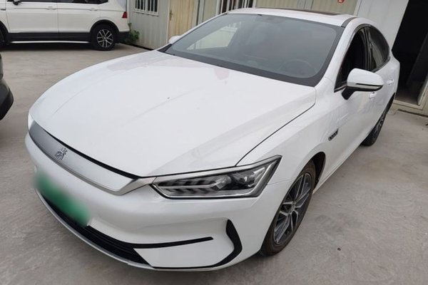 BYD Qin PLUS · 2021 год